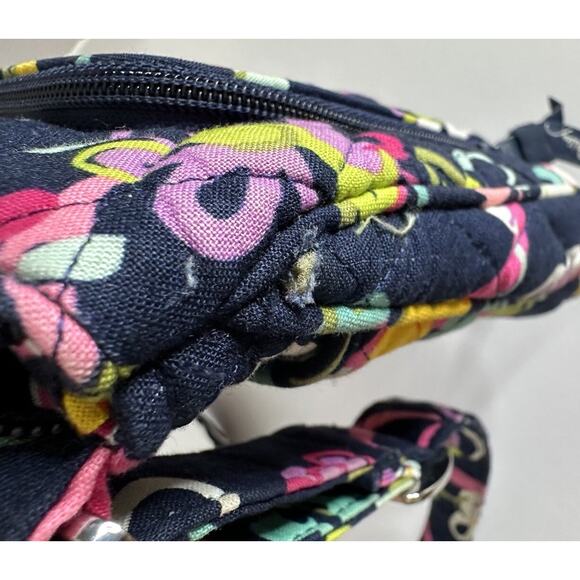 Vera Bradley Sm. Crossbody Bag Purse Card Holder Navy/ Purple Ribbons Patrn READ - Picture 9 of 9